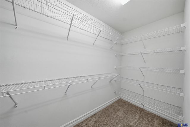 9128 Baybrook Circle, Lincoln, NE 68516