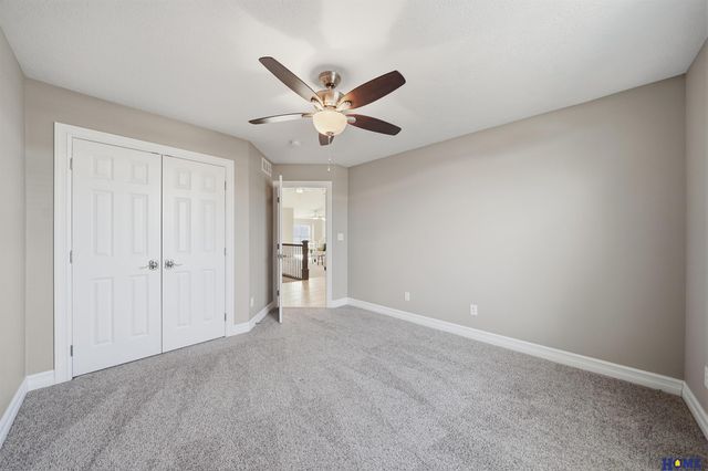 9128 Baybrook Circle, Lincoln, NE 68516