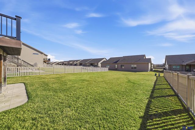 9128 Baybrook Circle, Lincoln, NE 68516