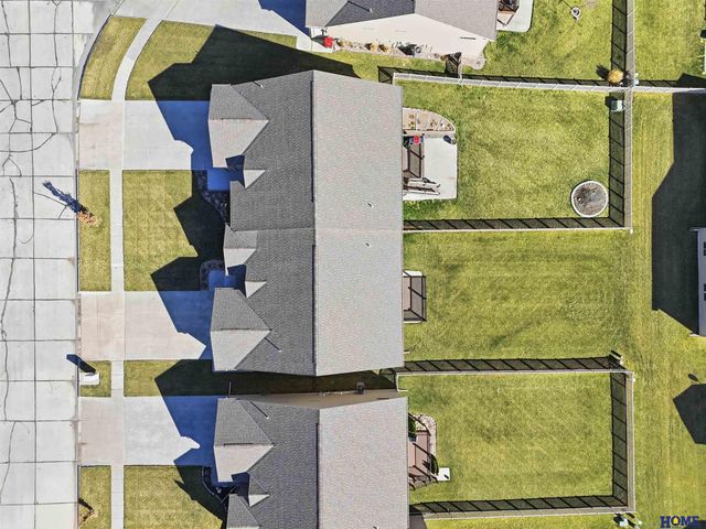 9128 Baybrook Circle, Lincoln, NE 68516