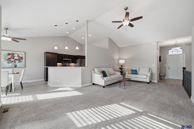 9128 Baybrook Circle, Lincoln, NE 68516