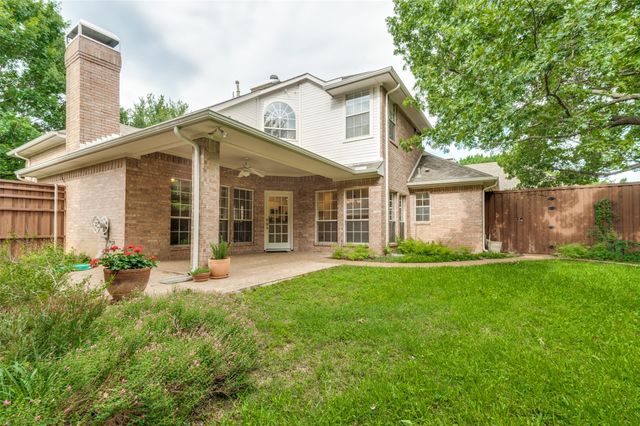828 Blue Jay Lane, Coppell, TX 75019