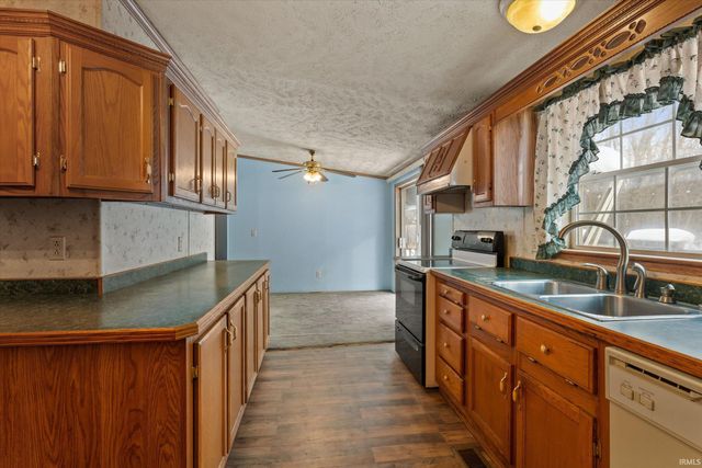 20162 Wedgewood Drive, South Bend, IN 46637