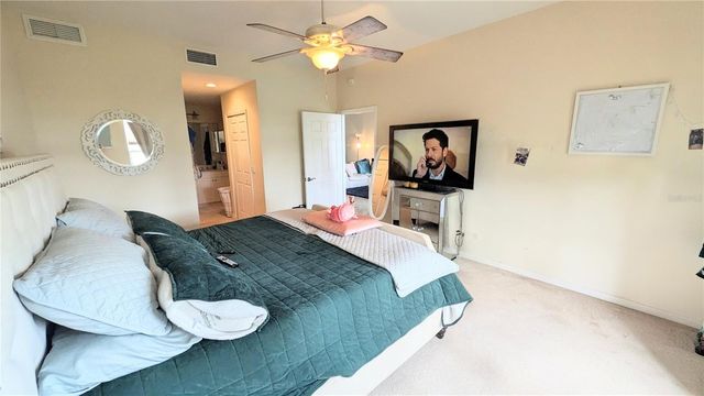 5687 KEY LARGO COURT 5687, Bradenton, FL 34203