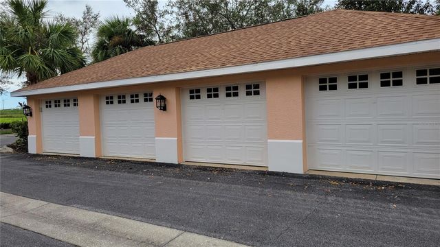 5687 KEY LARGO COURT 5687, Bradenton, FL 34203