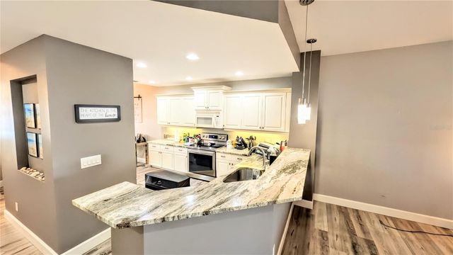 5687 KEY LARGO COURT 5687, Bradenton, FL 34203