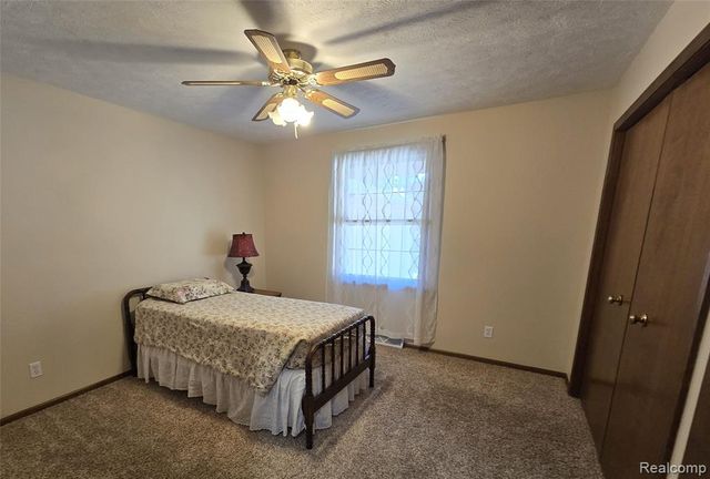 7044 Springtree Lane, Grand Rapids, MI 49548