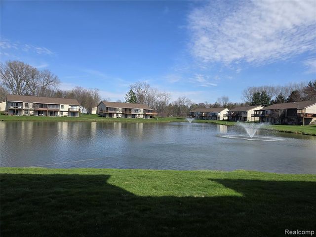 7044 Springtree Lane, Grand Rapids, MI 49548