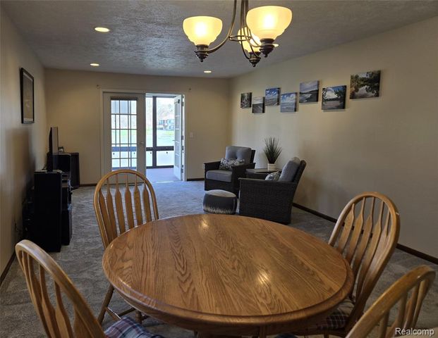 7044 Springtree Lane, Grand Rapids, MI 49548