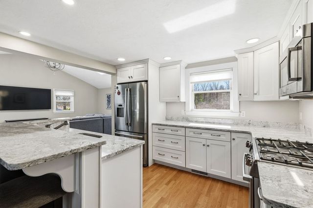 103 Belmont St, Weymouth, MA 02188