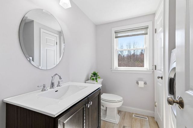 103 Belmont St, Weymouth, MA 02188