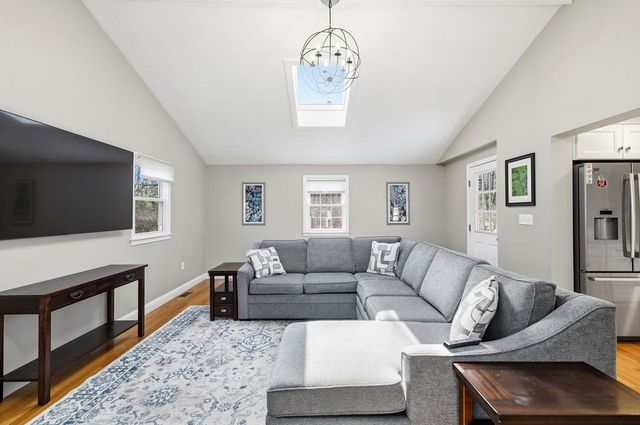 103 Belmont St, Weymouth, MA 02188