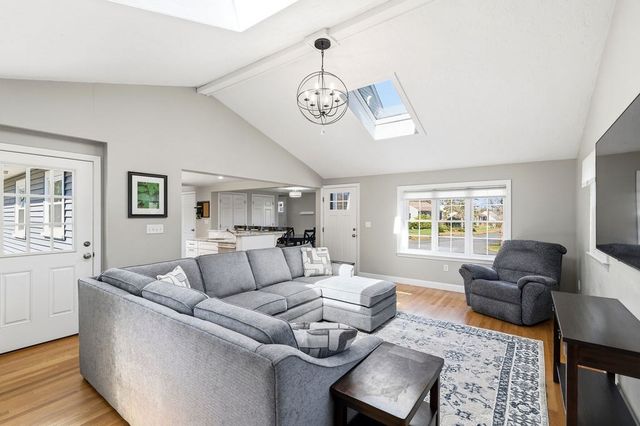 103 Belmont St, Weymouth, MA 02188