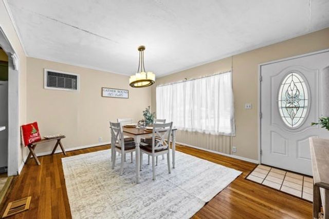 128 Garden Street, Geneva City, NY 14456