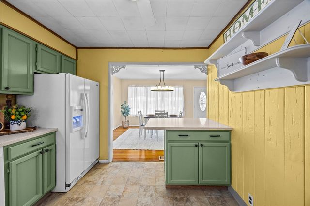 128 Garden Street, Geneva City, NY 14456