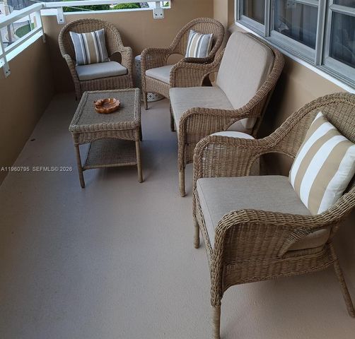 1985 S Ocean Dr 2F, Hallandale Beach, FL 33009