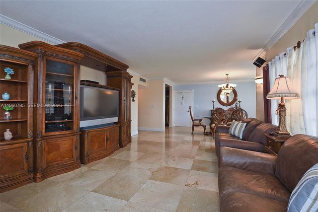 1985 S Ocean Dr 2F, Hallandale Beach, FL 33009