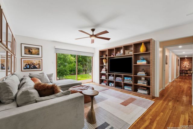 531 ELMHURST AVE, San Antonio, TX 78209