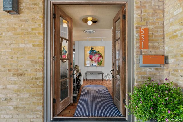 531 ELMHURST AVE, San Antonio, TX 78209