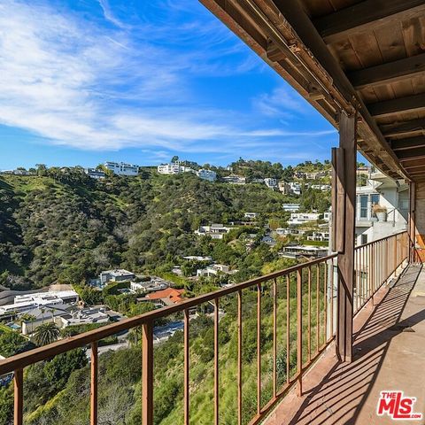 1879 N Sunset Plaza Drive, Los Angeles, CA 90069