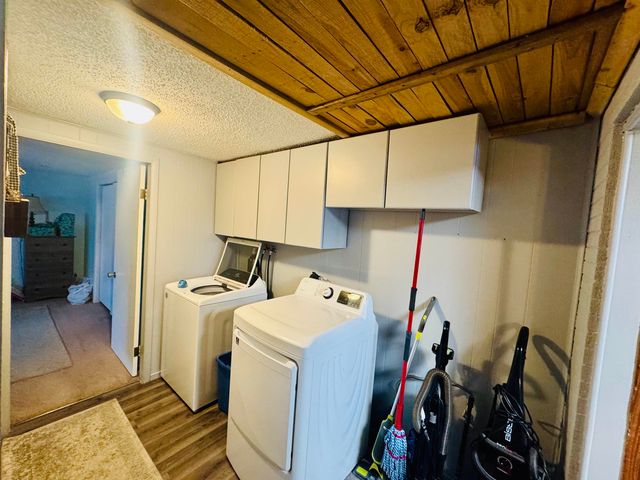 2403 E main Street, Westfrank, IL 62896