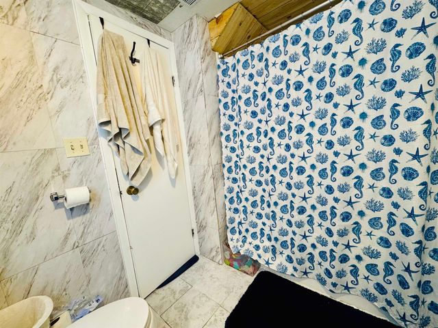 2403 E main Street, Westfrank, IL 62896