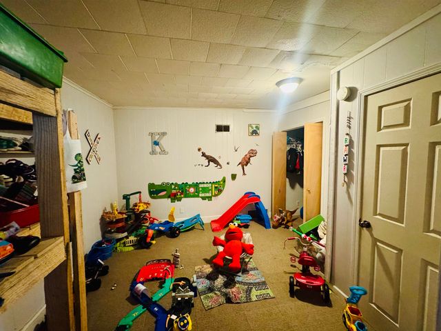 2403 E main Street, Westfrank, IL 62896