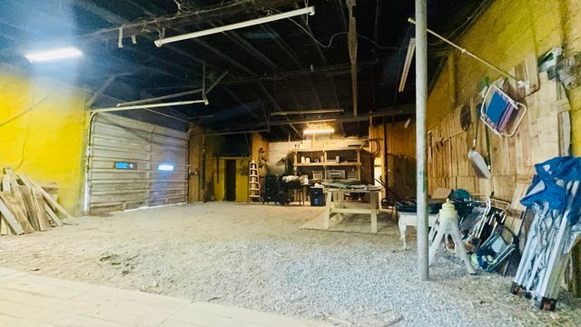 2403 E main Street, Westfrank, IL 62896