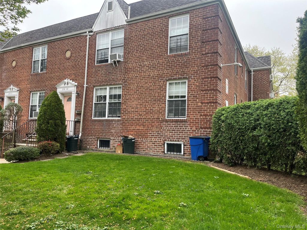 208-08 39 Avenue 1, Bayside, NY 11361