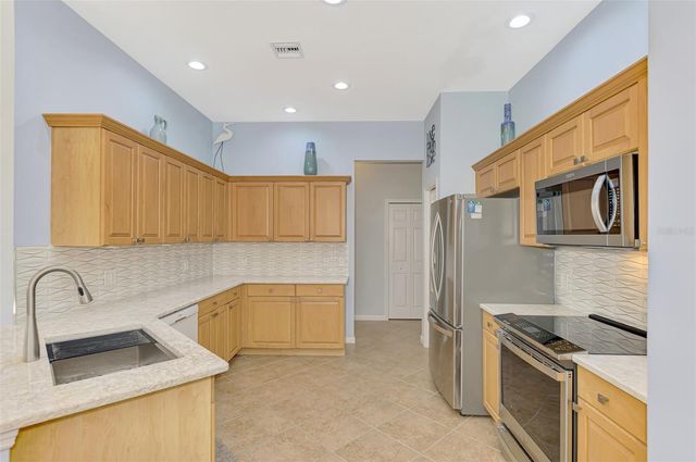 2699 WAX MYRTLE COURT, Port Charlotte, FL 33953