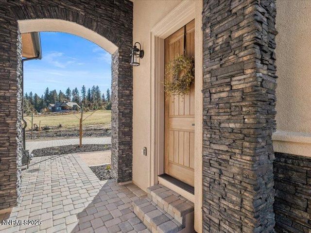 8 High Camp Court, Washoe Valley, NV 89704