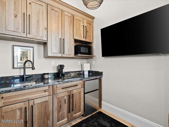 8 High Camp Court, Washoe Valley, NV 89704