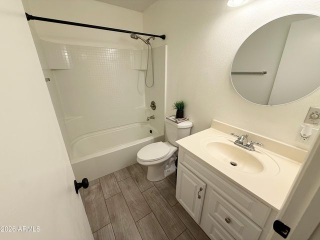 649 E 2ND Street, Mesa, AZ 85203