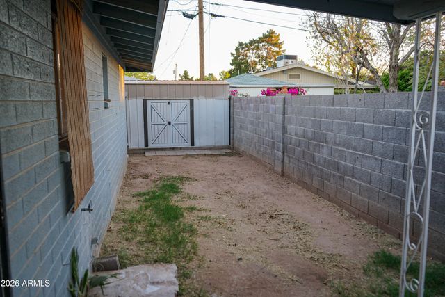 649 E 2ND Street, Mesa, AZ 85203