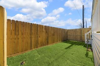 5622 Camino Encantado Drive, Houston, TX 77091