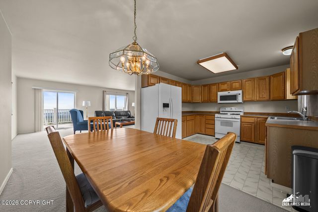 10840 Stroganof Drive, Anchorage, AK 99507