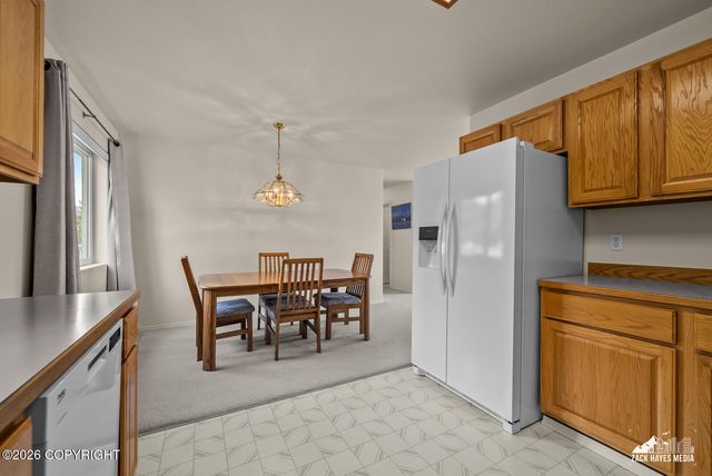10840 Stroganof Drive, Anchorage, AK 99507