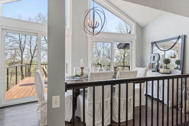 3015 Valleywood Drive SW, Rochester, MN 55902
