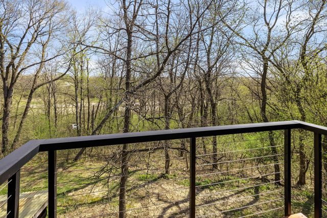 3015 Valleywood Drive SW, Rochester, MN 55902