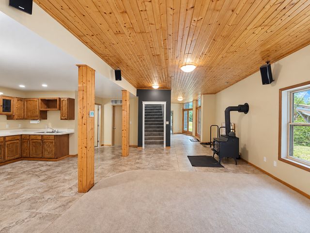 3015 Valleywood Drive SW, Rochester, MN 55902