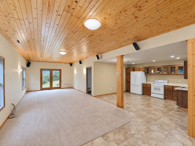 3015 Valleywood Drive SW, Rochester, MN 55902