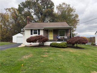 1422 Johnson St, Union Twp, PA 16101