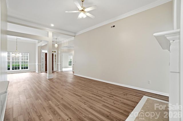 7125 Sedgebrook Drive W, Stanley, NC 28164