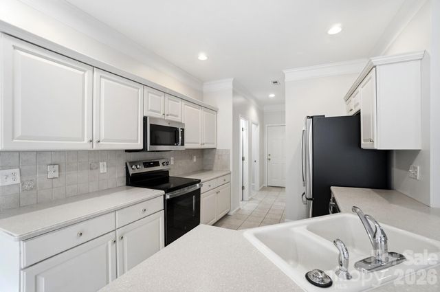 7125 Sedgebrook Drive W, Stanley, NC 28164