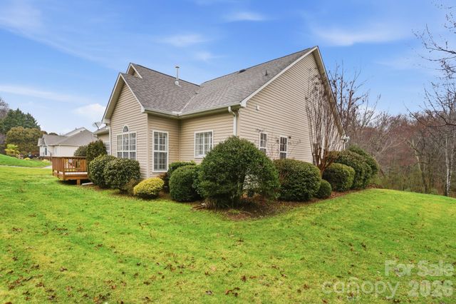 7125 Sedgebrook Drive W, Stanley, NC 28164