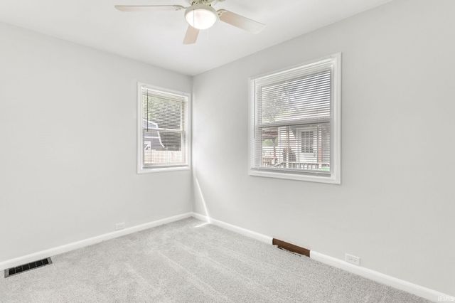 4606 Meadow Lane, South Bend, IN 46619