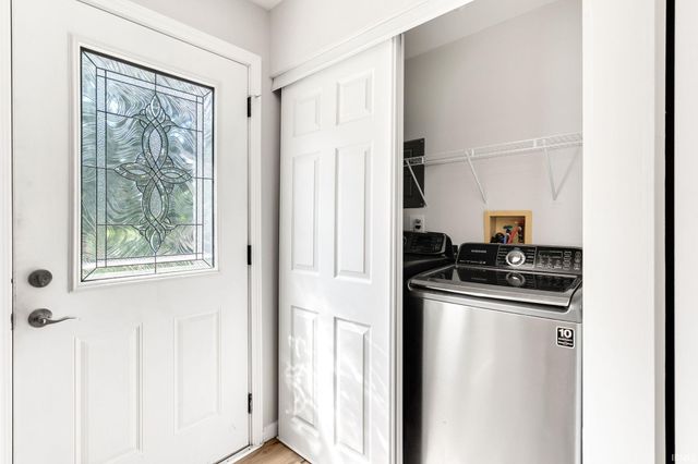 4606 Meadow Lane, South Bend, IN 46619