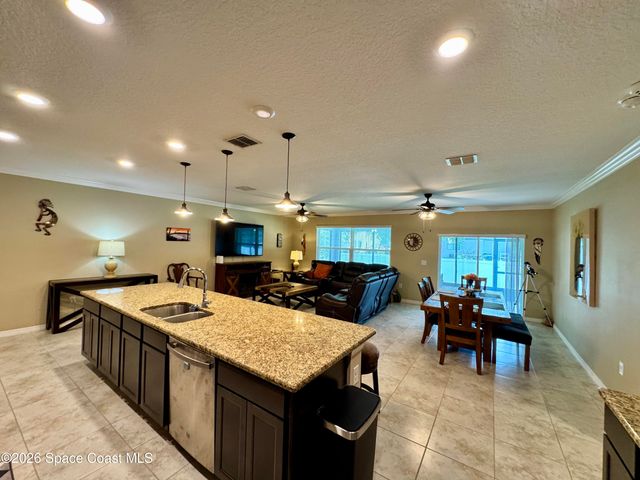 8066 104th Avenue, Vero Beach, FL 32967