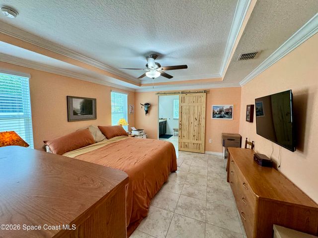 8066 104th Avenue, Vero Beach, FL 32967