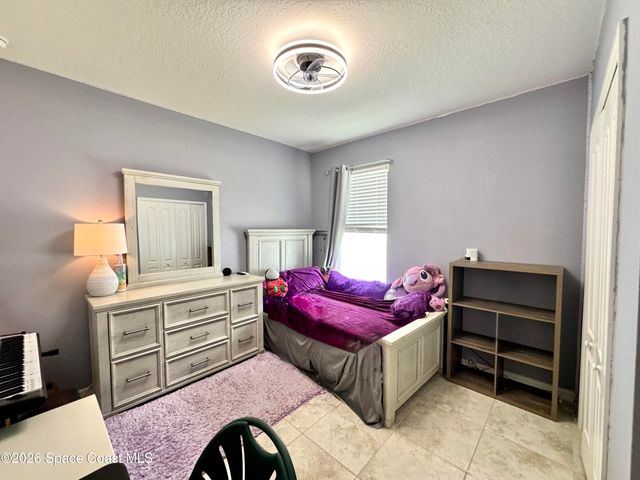 8066 104th Avenue, Vero Beach, FL 32967